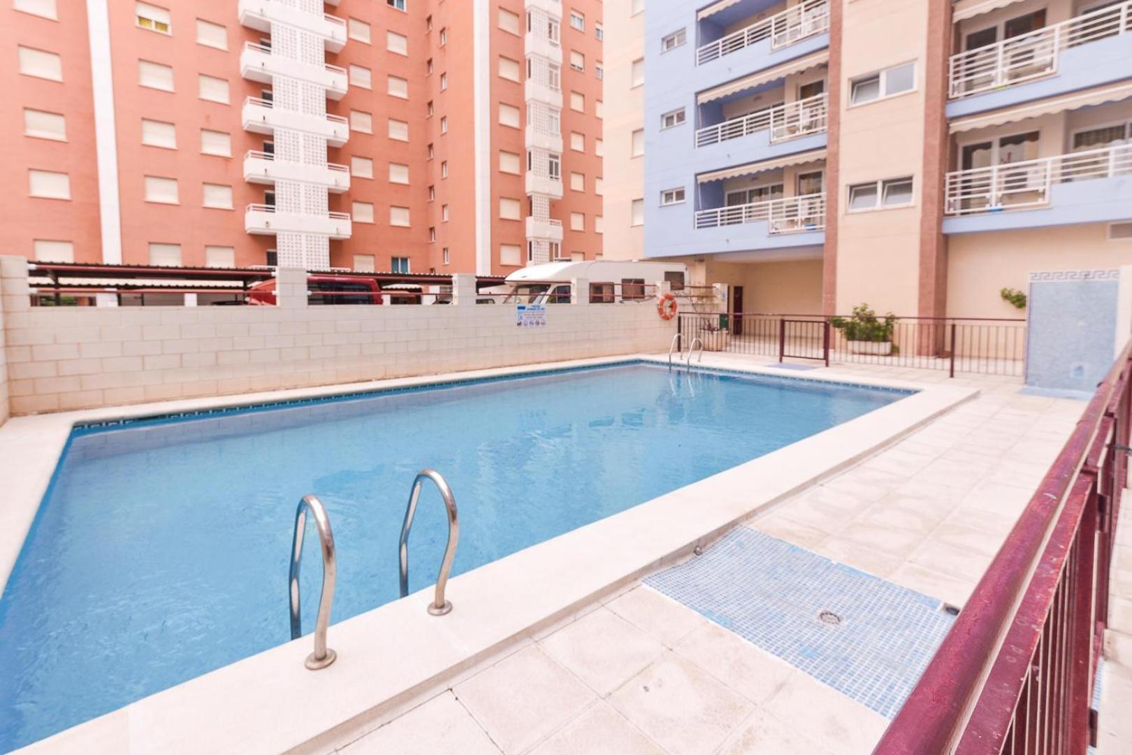 Apartamentos Marblau Peredamar-Julio Y Agosto Solo Familias ガンディア エクステリア 写真